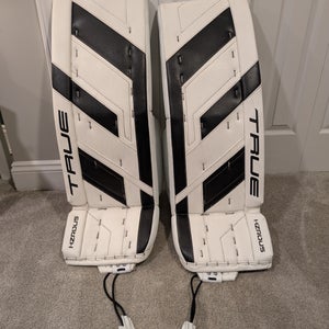 34" True HZRDUS 9x4 Goalie Leg Pads (Used)