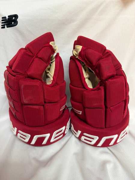 Detroit Red Wings Bauer Pro Series Gloves 14" Pro Stock (Used)
