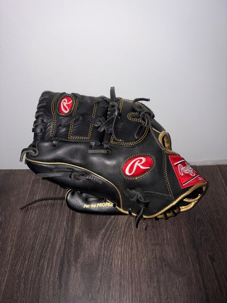 2021 Pitcher's LH Rawlings R9 Baseball Glove 12" (Used)