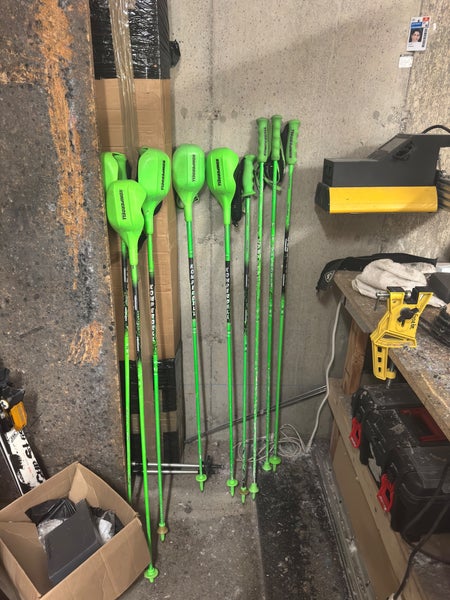 54in (135cm) Komperdell NATIONAL TEAM Carbon 12,3 GS Ski Poles (Used)