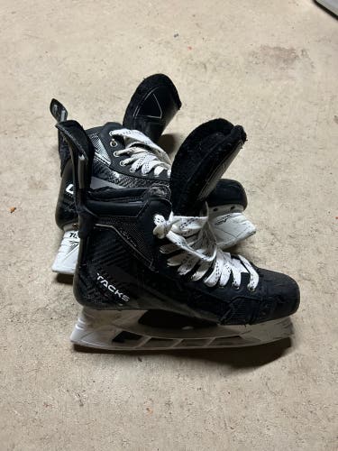 2022 CCM AS-V Pro Hockey Skates (Used)