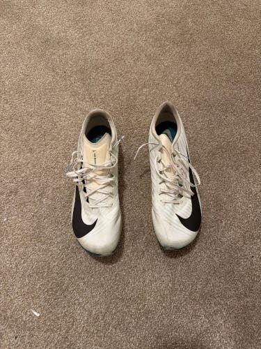 Men's Size M 11.0 (W 12.0) Adult Nike Air Zoom Maxfly Shoes (Used)