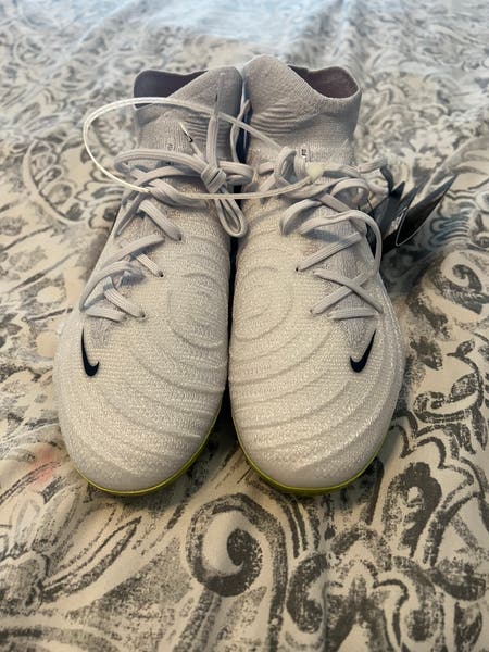 Nike Phantom Luna II Elite SG Olympic Pack Cleats HF4841-900 Men\'s 6 Women’s 7.5 Nike Phantom Luna II Elite SGPR Olympic Pack Cleats HF4841  main image 2