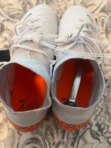Nike Phantom Luna II Elite SGPR Soccer Cleats Olympic Pack  display picture 2
