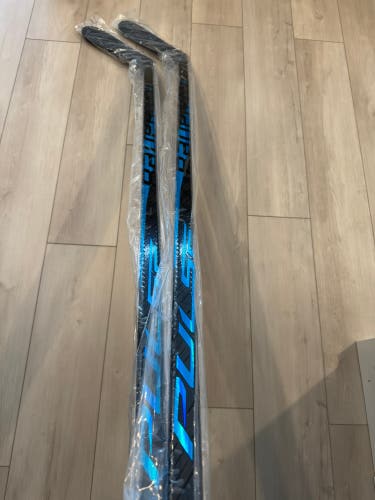 2 Pack Senior Bauer Pulse Left Hand Hockey Stick P91A 87 Flex Pro Stock (New)