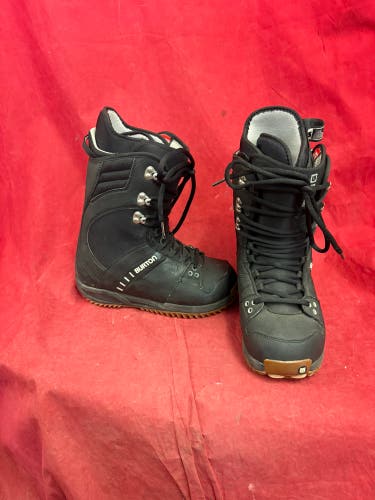 Snowboard Boots: Men's Size M 10.5 (W 11.5) Burton Snowboard Boots (Used)