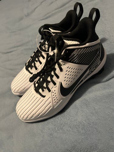 Men's Size 13.0 (W 14.0) Nike force savage pro High Top Molded Cleats (New)