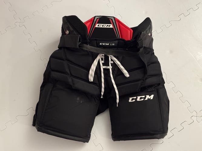 CCM 1.9 Goalie Pants, Intermediate Large, Black (Used)