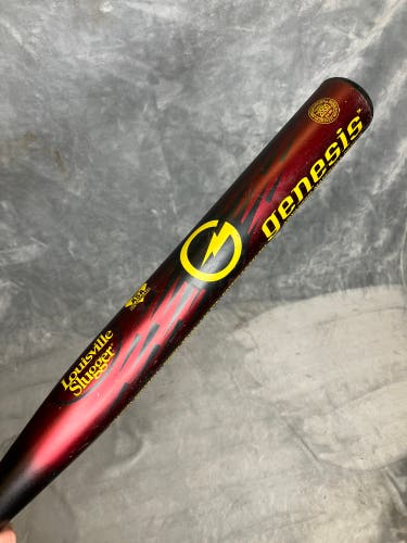 Red Louisville Slugger Genesis Bat (-8) Composite 26 oz 34" (Used)