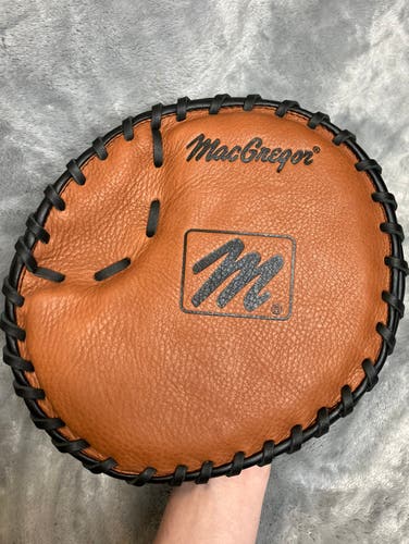 Brown MacGregor Pancake RH Infield Baseball Glove 9" (Used)