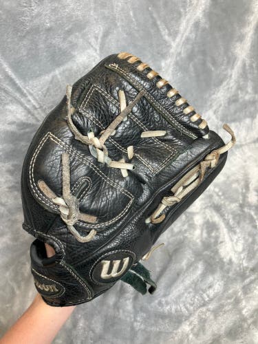 Black Wilson A500 RH Pitcher's Baseball Glove 12" (Used)