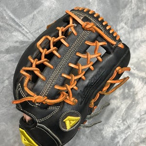Black Akadema ACM39 RH Outfield Baseball Glove 12.75" (Used)