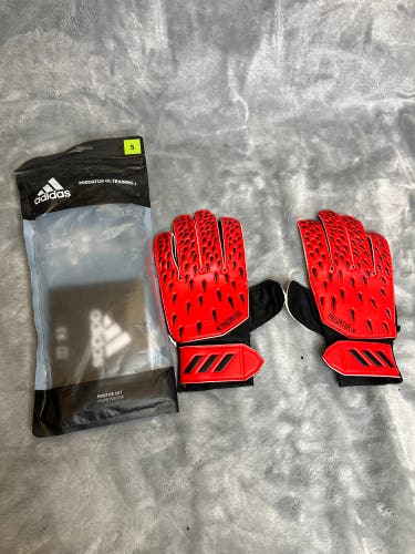 Size 5 Adidas Predator Goalie Gloves (New)