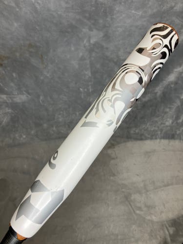 White 2023 DeMarini Whisper Composite Bat (-10) Composite 21 oz 31" (Used)