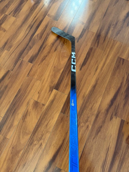Senior CCM JetSpeed FT8 Pro Left Hand Hockey Stick P28M 100 Flex (Used)