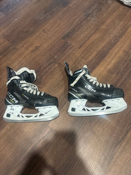 Used CCM Tacks AS580 Hockey Skates Regular Width Intermediate Sz 4