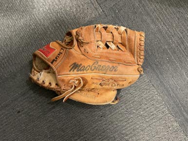 Used MacGregor PRO MAG BB/SB Glove RH Throw Brown 11" 11614-S000231107