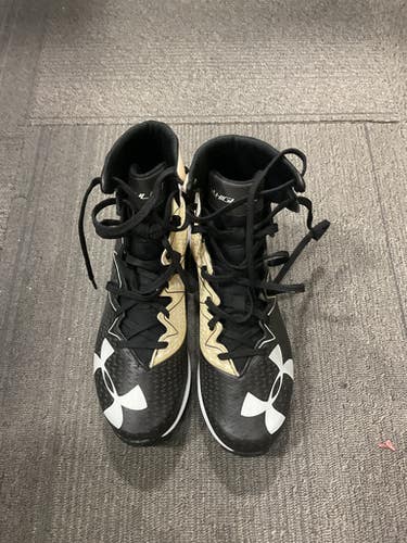 Used Under Armour CLUTCH FIT Adult FB Cleats Black Senior 7 11614-S000231052