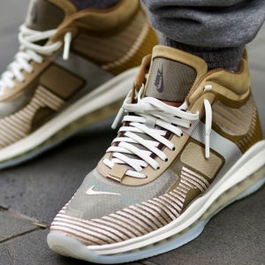 Brand New Mens Nike x John Elliott Lebron Icon Size 9.5