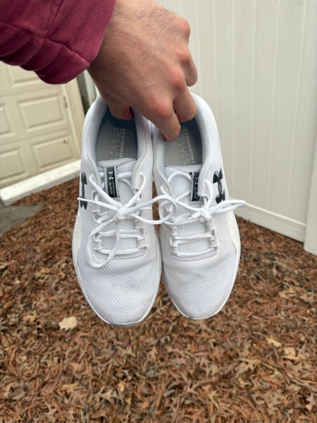 White Men's Size M 10.5 (W 11.5) Adult Under Armour Shoes (New)