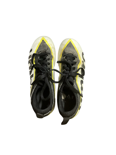 Used Umbro Soccer Cleats White Junior 02.5 11613-S000177237