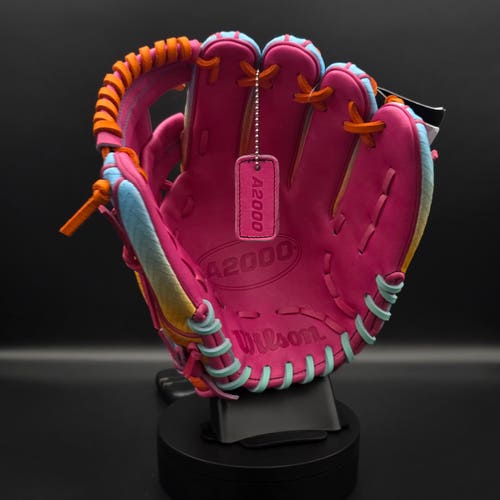 2025 Wilson RH A2000 1786SS Baseball Glove 11.5"