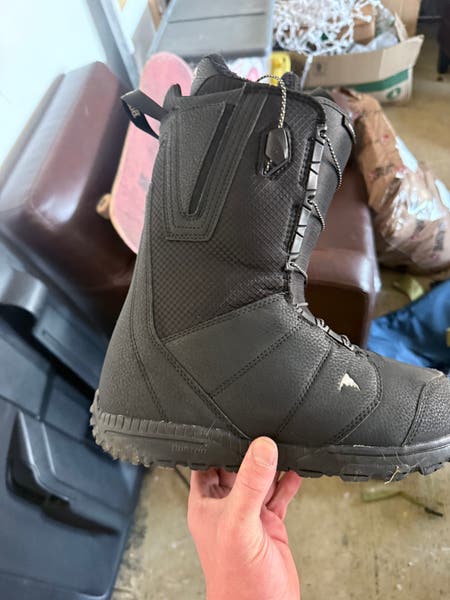 Unisex Size M 8.0 (W 9.0) Burton Moto Snowboard Boots Soft Flex