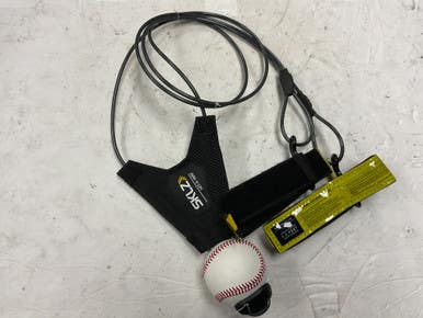 Used SKLZ HIT-A-WAY TRAINER BB/SB Training Aid 11855-S000199243