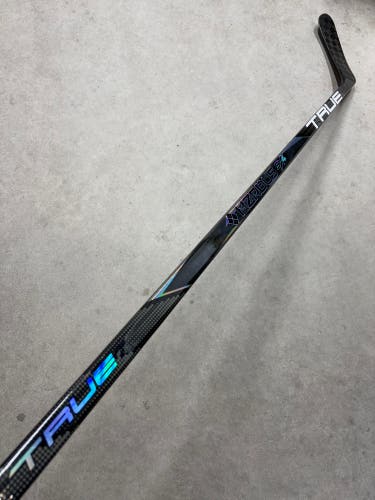 P90TM 75 Flex Senior True Hzrdus 9x4 Left Hand Hockey Stick Pro Stock (New)