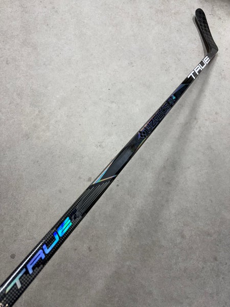 P90TM 75 Flex Senior True Hzrdus 9x4 Left Hand Hockey Stick Pro Stock (New)