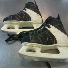 Used CCM INTRUDER Senior Hockey Skate Senior 4 11339-S000198896