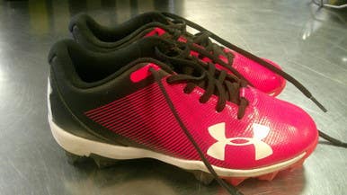 Used Under Armour CLEAT BB/SB Cleats Pink Junior 02 11868-S000067629