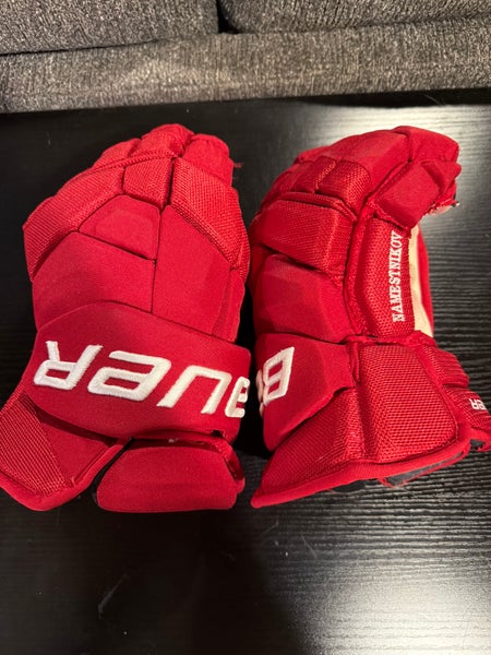 Bauer Supreme 2S Pro Gloves 14" Pro Stock (Used)