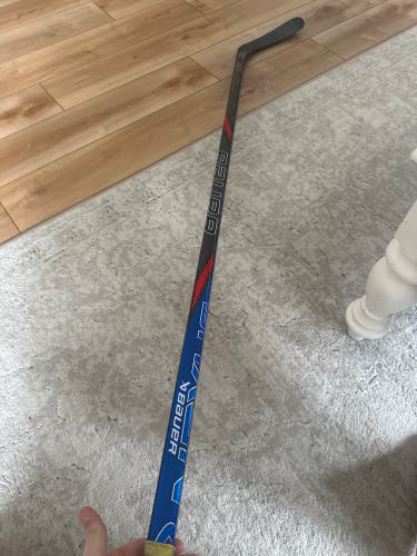 Senior Bauer Nexus Tracer Right Handed Hockey Stick P90TM 82 Flex (Used)