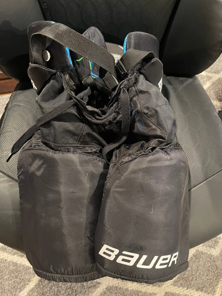 Junior Small Bauer X Hockey Pants (Used)