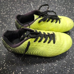 Used Vizari Soccer Cleats Neon Green Junior 01 11849-S000036692