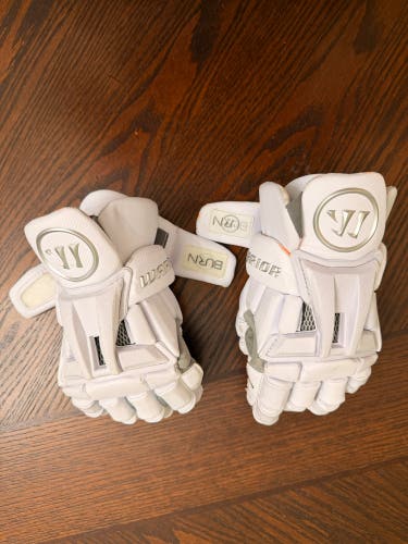 Warrior Burn XP Lacrosse Gloves (Used: Near Perfect/Excellent Condition)