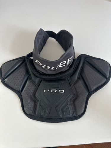 Bauer Jr. Goalie Neck Protector (Used)