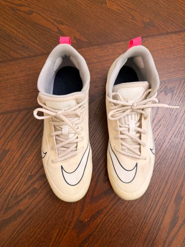 Nike Huarache Lacrosse Cleats:  White Size M 9.0 Adult Mid Top Molded (Used: Excellent Condition)