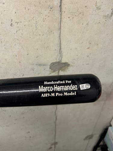 Marucci Bat 31 oz 33.5" (Used)