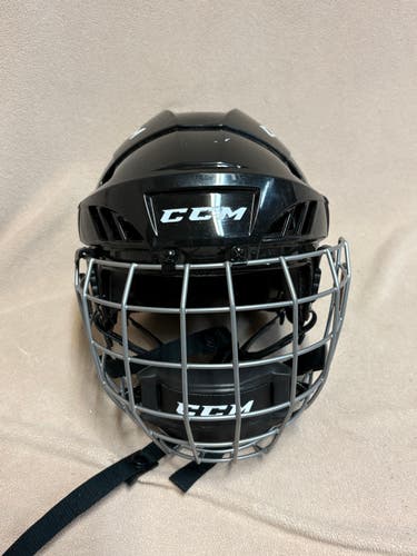 XS CCM FL40 Helmet (Used)