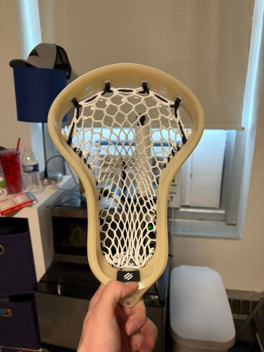 Brand new StringKing Mark 2F - Mid - Low Pocket - Strung w/ 4s Mesh