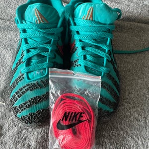 Men's Size M 8.0 (W 9.0) Nike Shoes (Used)