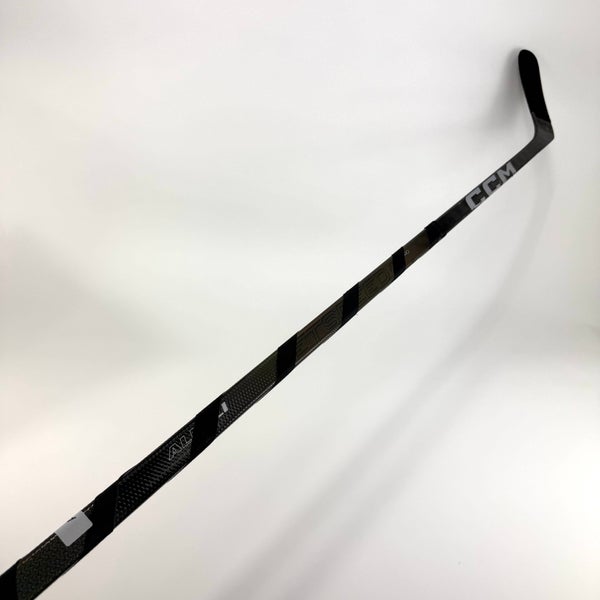 Used Left Black CCM Jetpseed FT8 Pro | 85 Flex P88 Curve Grip | A479