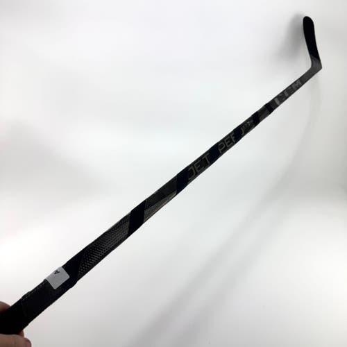 Used Left Black CCM Jetspeed FT7 Pro | 85 Flex P88 Curve Grip | A477