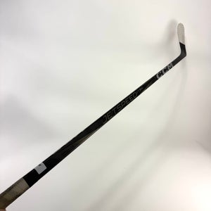 Used Left Black CCM Jetspeed FT7 Pro | 80 Flex P28 Curve Grip | A218