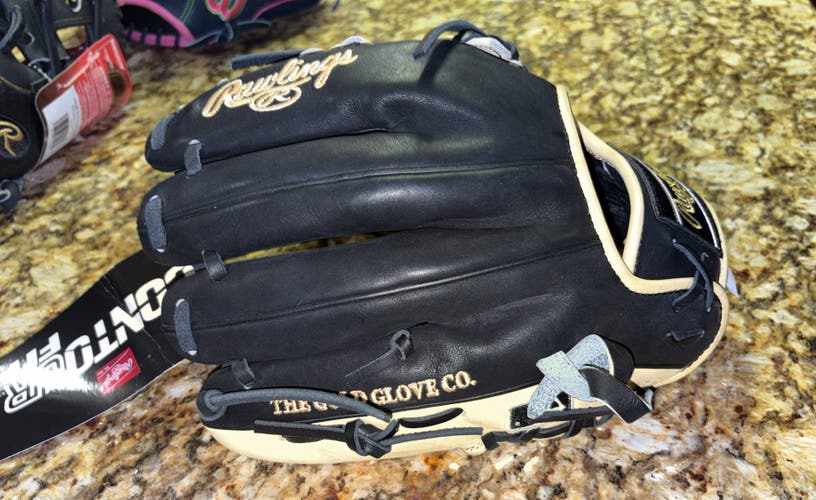 Rawlings Heart of the Hide RH Infield Baseball Glove 11.75" (New)