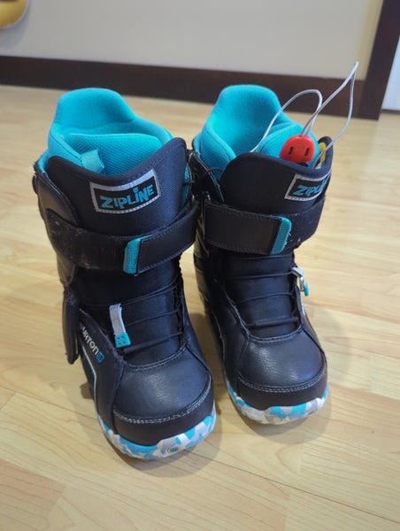 Kid's 6Y (Big Kids / Youth) Burton Zipline Snowboard Boots Soft Flex Freestyle (Used)