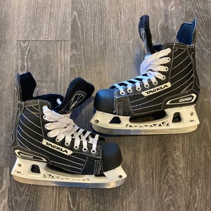 Senior Tackla Shift 251 Hockey Skates | Size 7