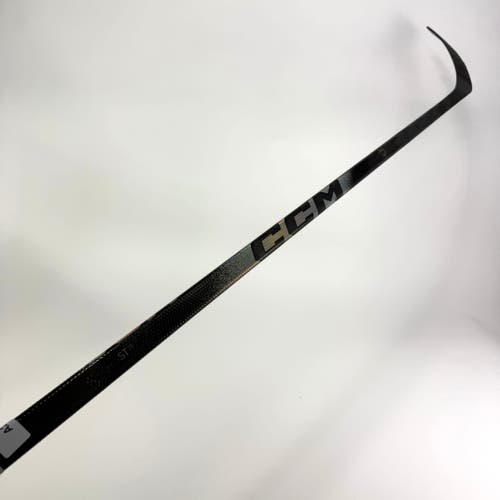 Used Right CCM Riibcor Trigger 10 Pro | 80 Flex P92 Curve Grip | A212